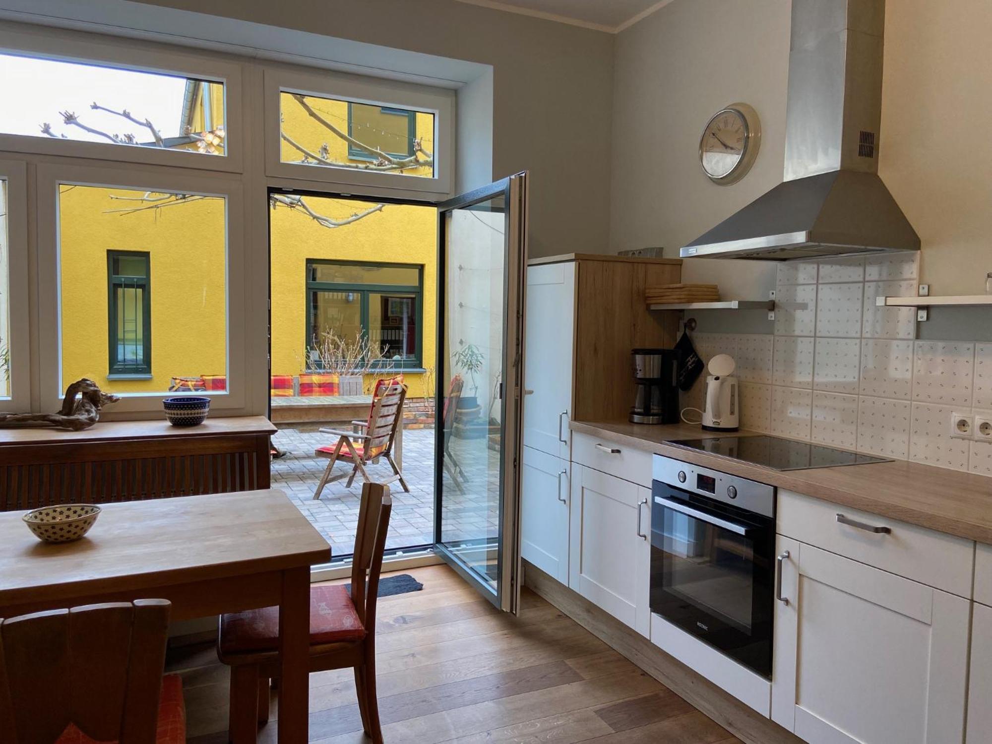 Fewo Mit 2 Schlafzimmern, Wohnkueche, Terrasse Bonn Extérieur photo